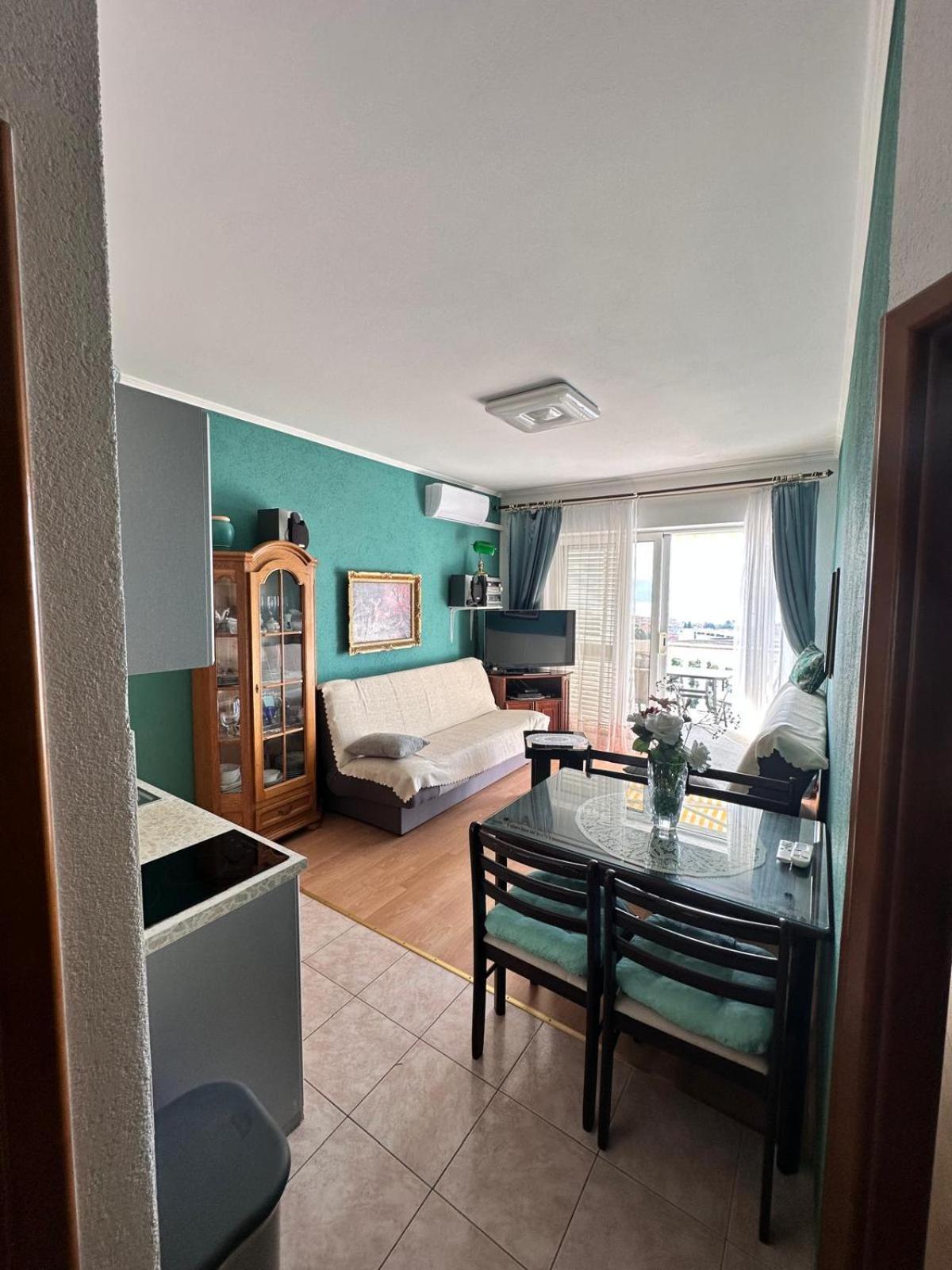 Apartmani Djurda Krk Town Exterior foto